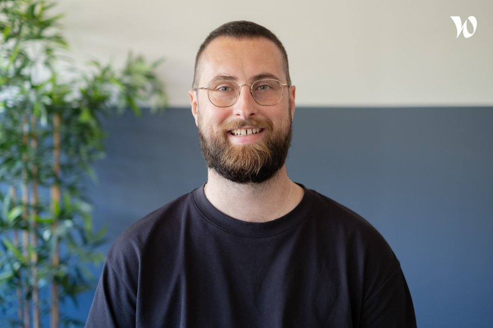 Rencontrez Eric, support client agence - Viaxoft
