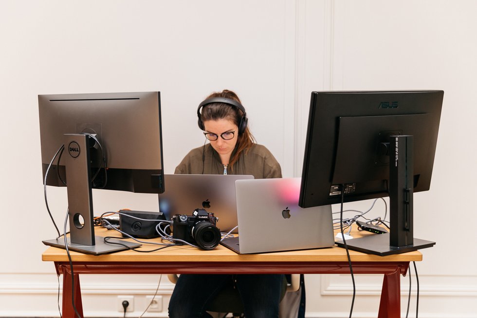 Lunettes pour ordinateur : indispensables à votre poste de travail