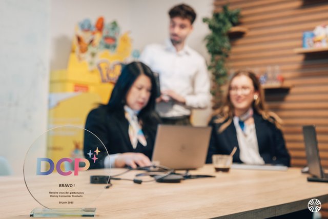 L - Founders of loyalty France