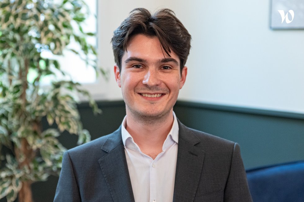 Meet Philipp, Analyst - Clipperton