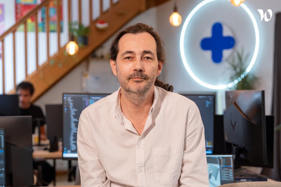 Meet Jérôme, Developper créatif senior - Emraude