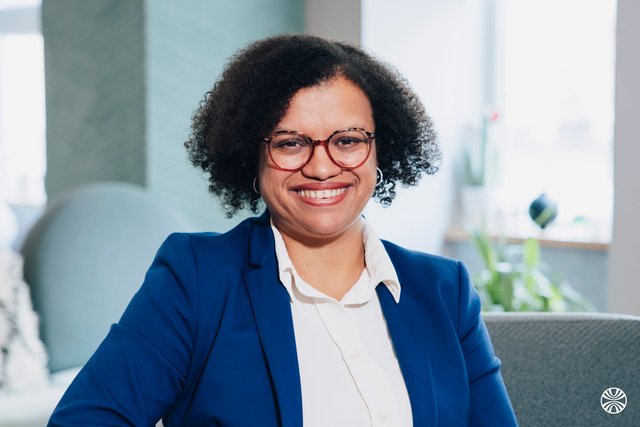 Rencontrez Sarah, Directrice Commerciale - Emeraude Hotels