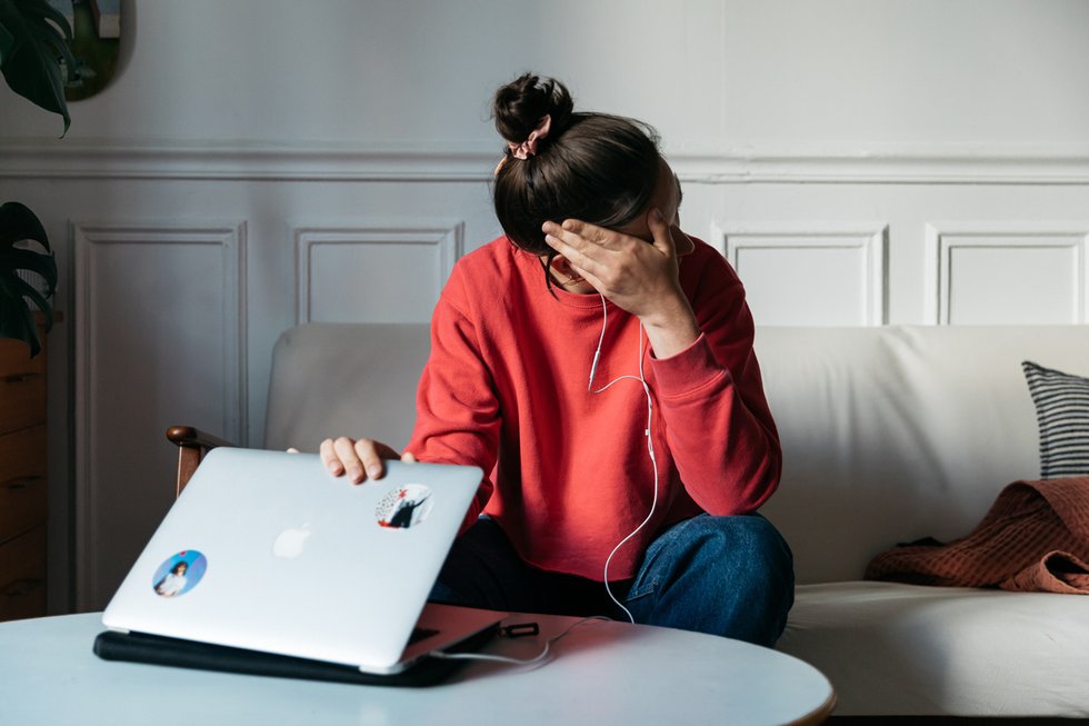 Faux recruteurs mais vrais pervers : quelles sont leurs méthodes ? Enquête