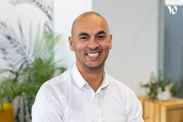 Rencontrez Malik, Directeur des Opérations - Hove