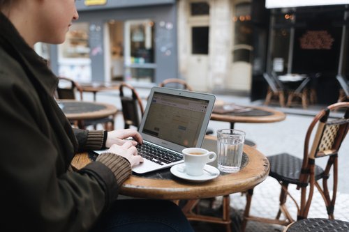 Boost Étudiants | Comment réussir son stage en télétravail ?