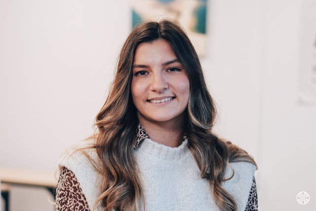 Rencontrez Emy - Alternante - Altéa Business & Digital School