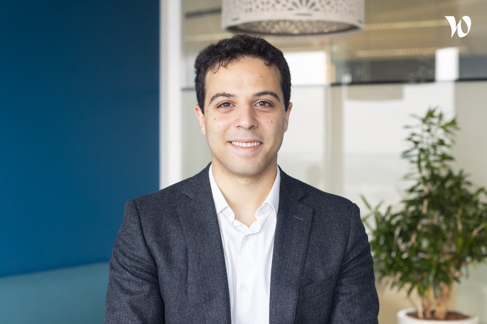 Rencontrez Nabil, Consultant en Risques Réglementaires - Deloitte