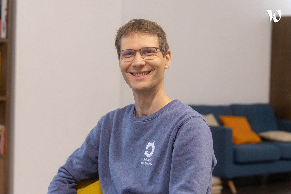 Rencontrez Christophe, Fondateur - adopte un bureau