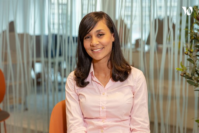 Rencontrez Zahra, Manager Solution SAP