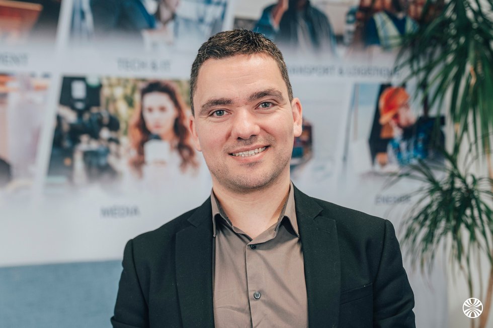Rencontrez Mickael, chargé du service distribution - IEC TELECOM