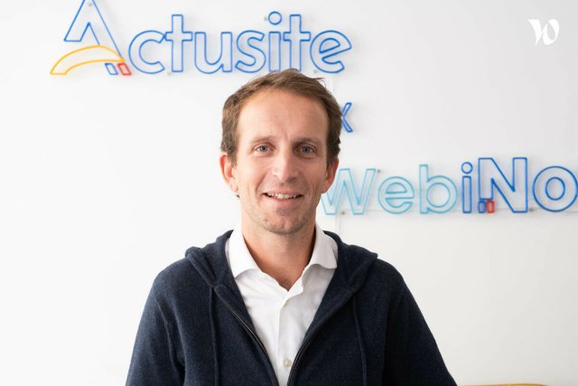 Rencontrez  George, Fondateur - Actusite