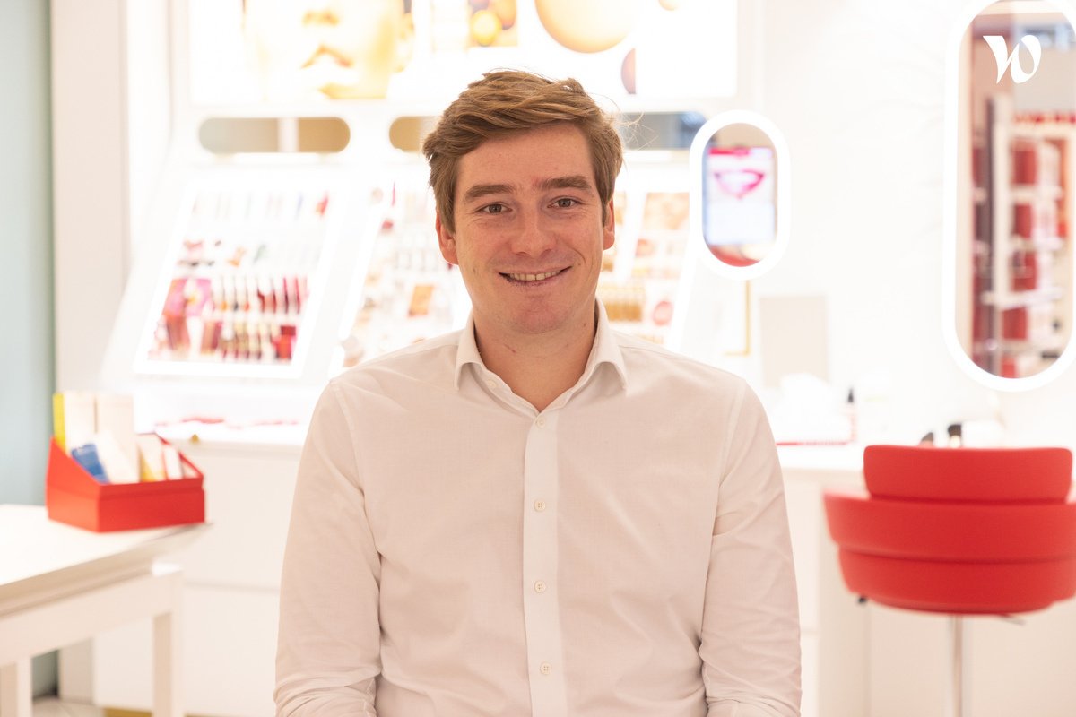 Rencontrez Simon, Directeur Régional des ventes - Groupe Clarins