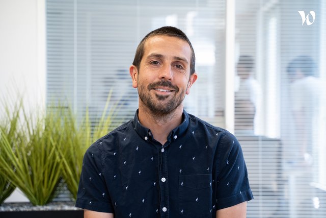 Rencontrez Arnaud, responsable adjoint Commerce - Okayo
