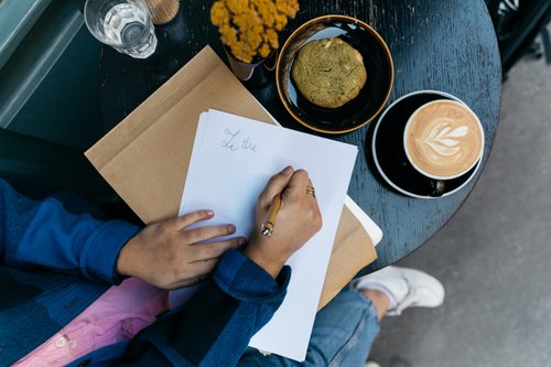 Lettre de motivation : on résout le dilemme des formules de politesse à utiliser