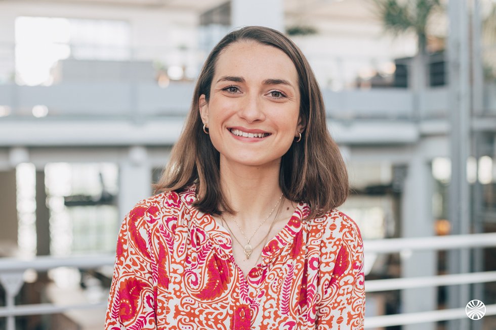 Rencontrez Sorenza, Chargée de contrats nationaux - SNCF RETAIL & CONNEXIONS