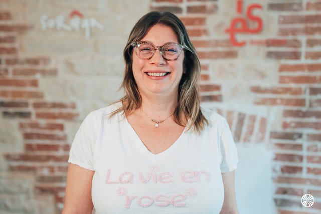 Rencontrez Isabelle, Gardienne d'immeuble - Elogie-Siemp