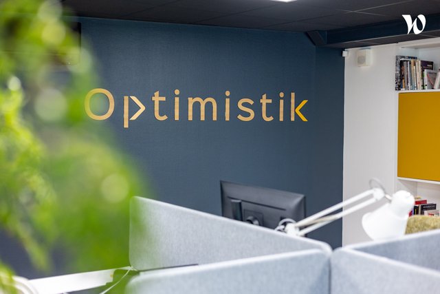 Optimistik