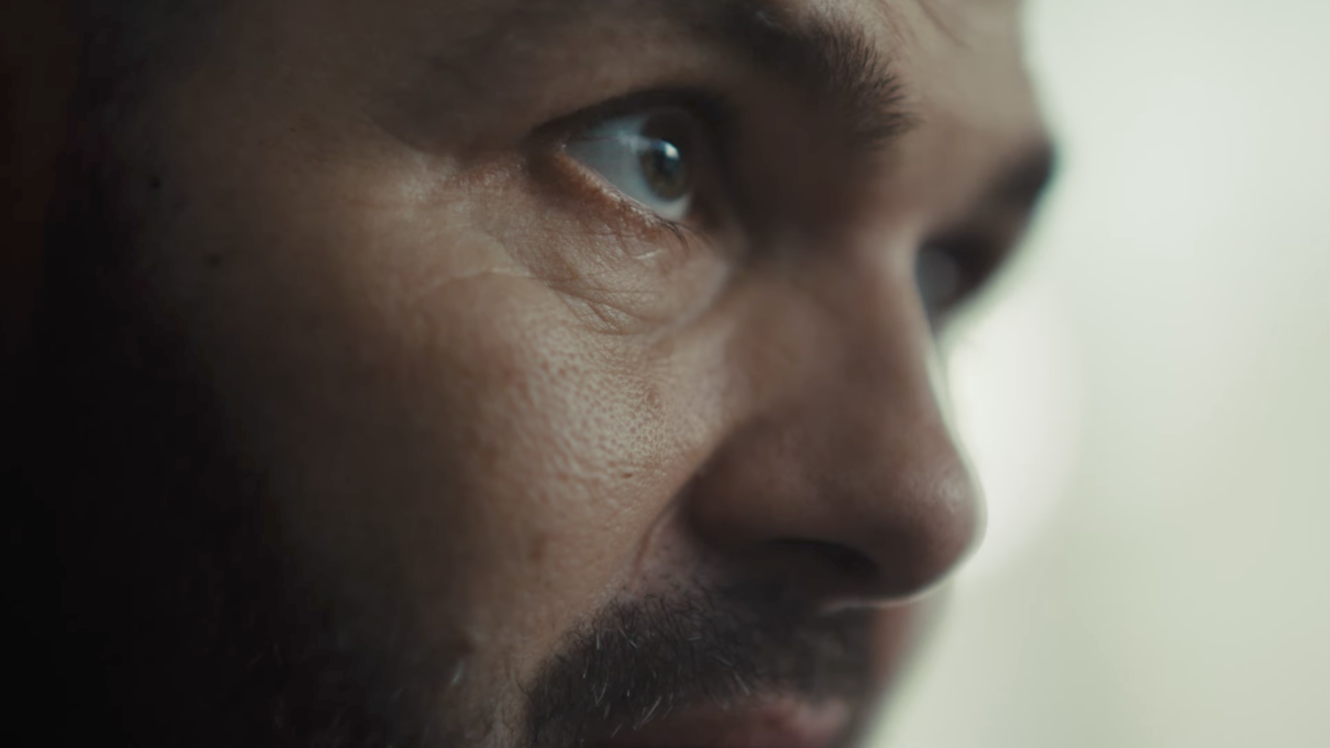Se Battre Jusqu'au Bout - Havas Play fait sauter en parachute Olivier Goy pour l'Institut du Cerveau.