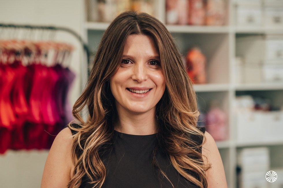 Rencontrez Julie, Directrice merchandising produits - ERES