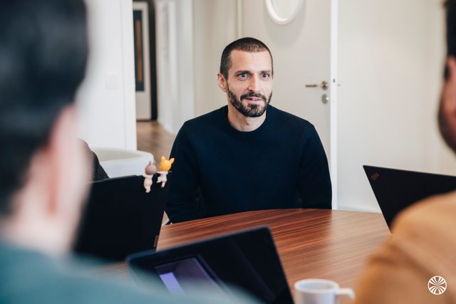 YOUSIGN (soon-to-be YOUTRUST)