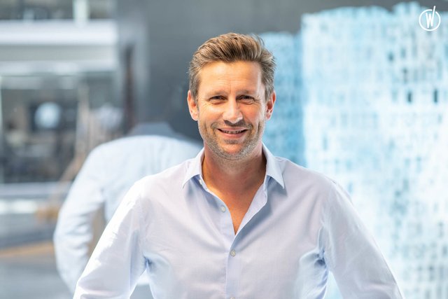  Meet Arnaud, CEO & Co founder - SnapCall