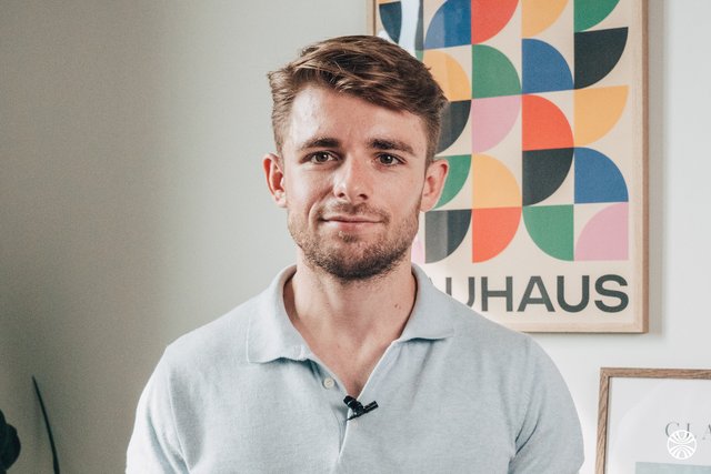 Rencontrez Valentin, Head of Performance - Agence XPLR