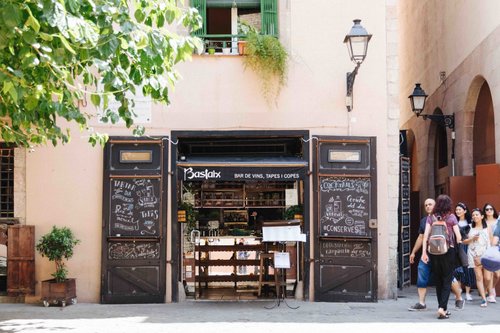 Calling All Foodies! Barcelona’s Food and Beverage Sector is Hungry for More