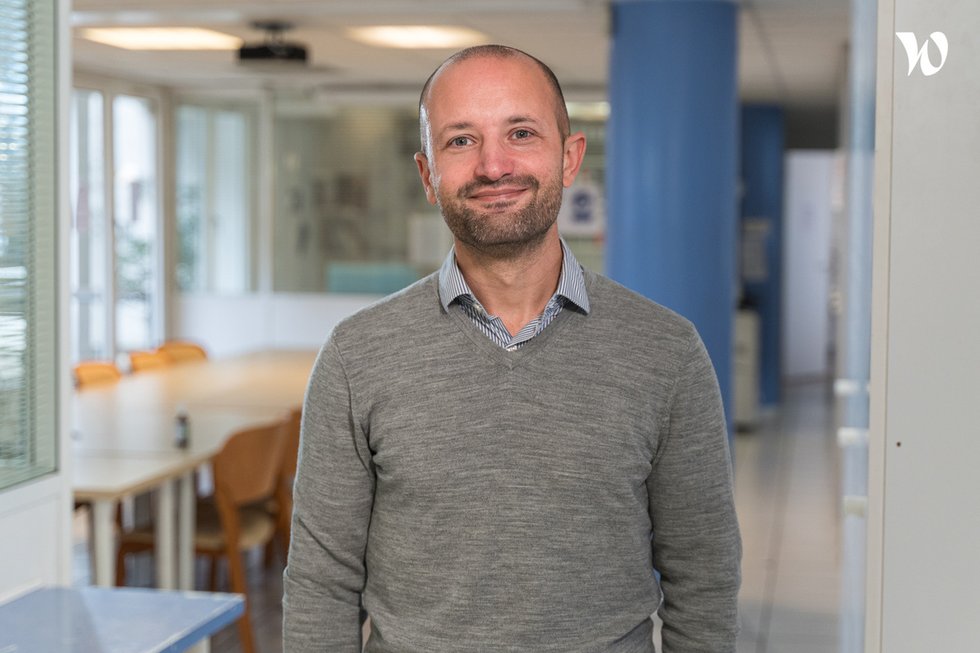 Rencontrez Felipe, Responsable adjoint du contrôle de gestion - Fédération Internationale pour les Droits Humains