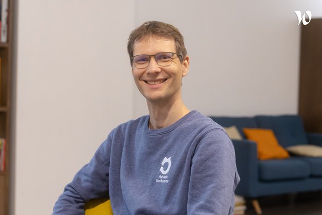 Rencontrez Christophe, Fondateur - adopte un bureau