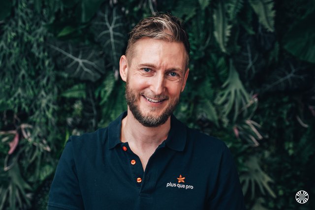 Rencontrez Greg, fondateur - Plus que pro
