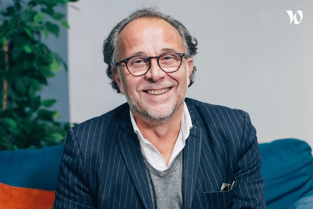 Rencontrez Philippe, Journaliste & Rédacteur en chef - NETMEDIA GROUP