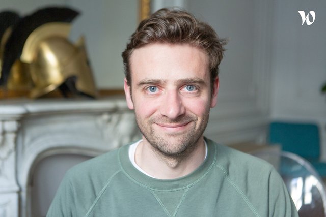 Rencontrez Arthur, Associé - En 1 clic