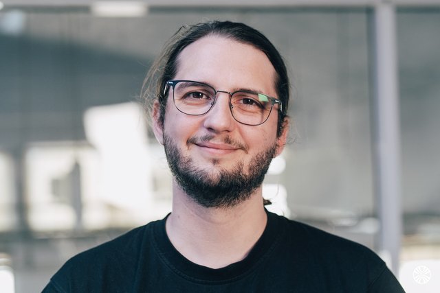 Rencontrez Benjamin, Developpeur Back End - FIELDBOX