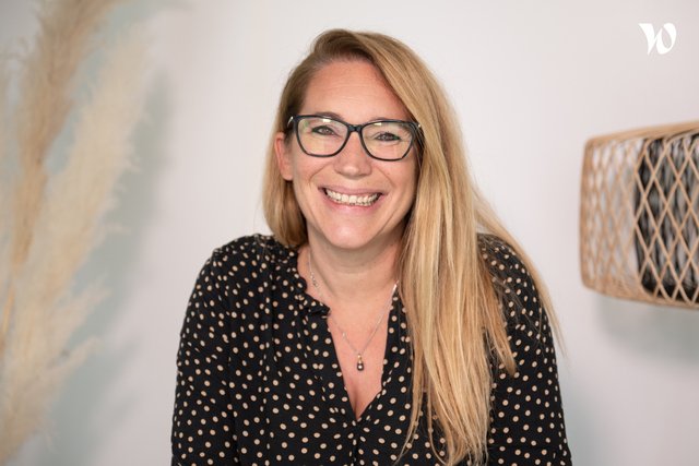 Rencontrez Céline, Responsable Administrative et Financière - Optimum Tracker