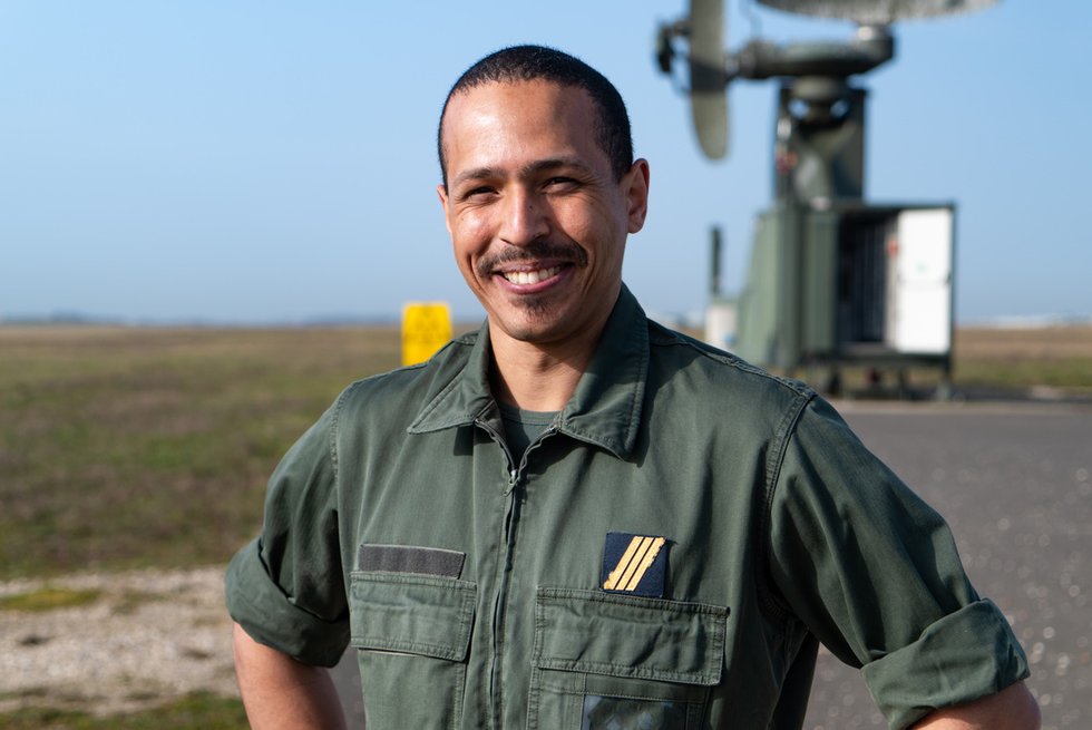 Rencontrez Sergent-Chef Patrice, Mécatronicien - armée de l'Air et de l'Espace