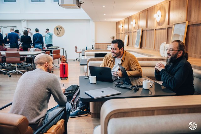 YOUSIGN (soon-to-be YOUTRUST)