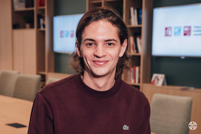 Rencontrez Alexandre, Technicien Chargé de Réalisation - France Médias Monde