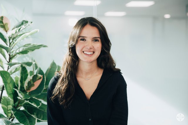 Rencontrez Selena, Business Analyst Data - Visian