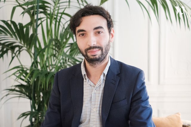 Rencontrez Younes, Associate - Cambon Partners