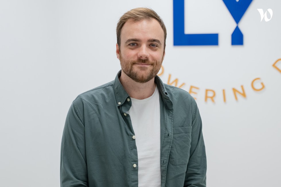 Meet Charles, Product Manager - Luxurynsight