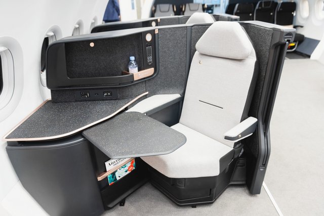 Safran Seats