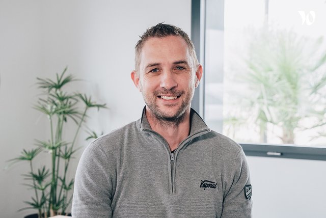 Rencontrez Rémy, Chef des Ventes - RENOV'ECO