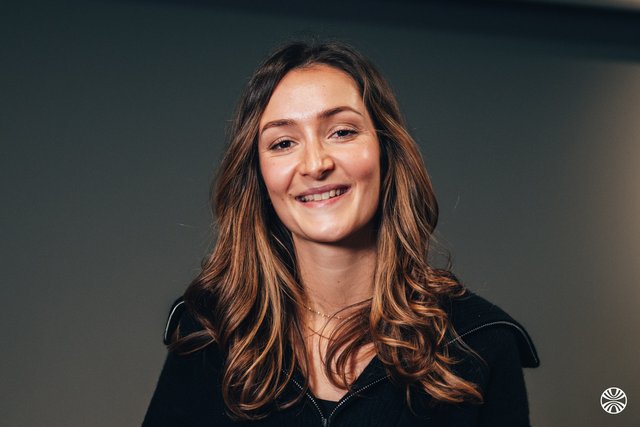 Rencontrez Louise-Amélie, Développeuse Full Stack - Smartkeyword