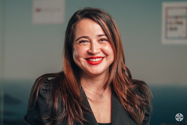Rencontrez Hind, HR Manager  - INTELCIA IT SOLUTIONS