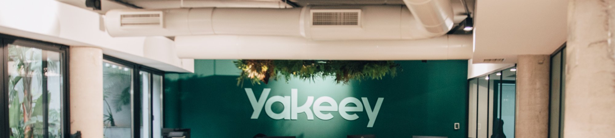 YAKEEY