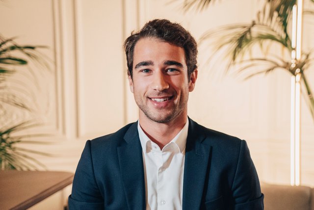 Rencontrez Marius, Associate - Cambon Partners