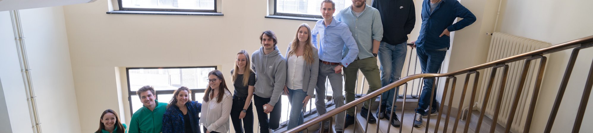 SOCIALCOM/ Community Manager Intern