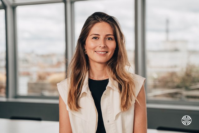 Rencontrez Kloryne, Responsable TV5MONDEPlus - TV5MONDE