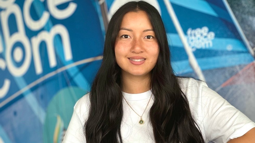 Rencontrez Ella, Chief Happiness Officer - freelance.com