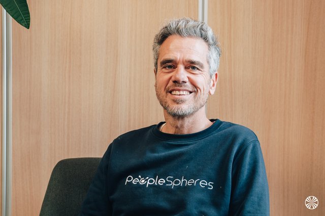 Rencontrez Arnaud, Président et Directeur général - PeopleSpheres